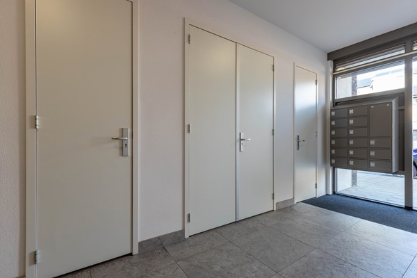 Medium property photo - Leliestraat 13B, 2371 NB Roelofarendsveen